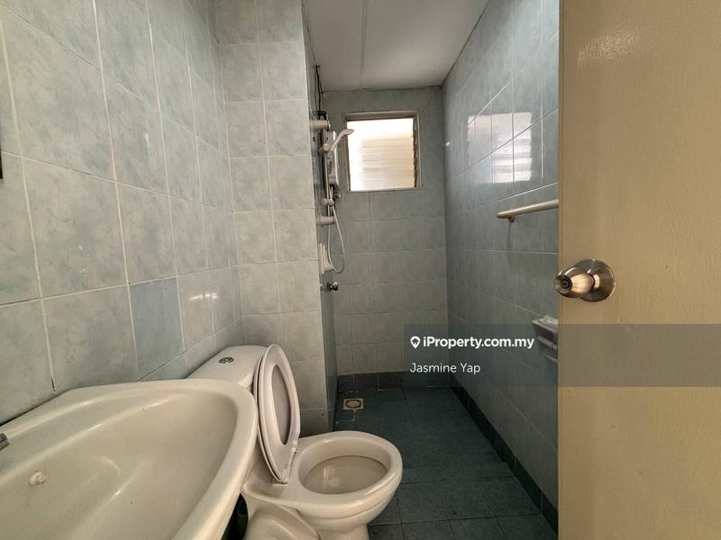 For Sale - D'Aman Ria Condominium