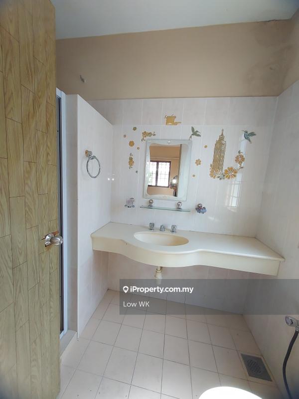 Bungalow House for Sale in Bandar Baru Sri Petaling, Sri Petaling by Low WK - iProperty.com.my