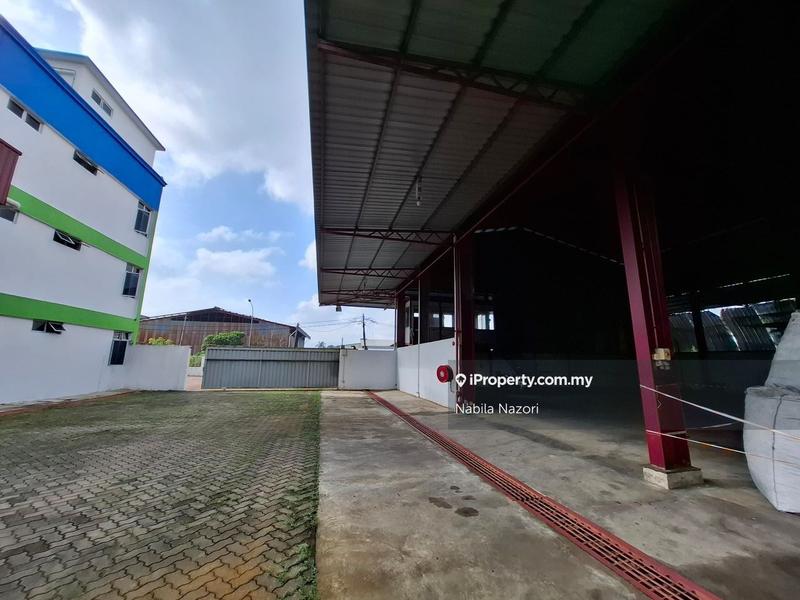 Warehouse for Rent in Padang Tembak, Kota Bharu by Nabila Nazori - iProperty.com.my