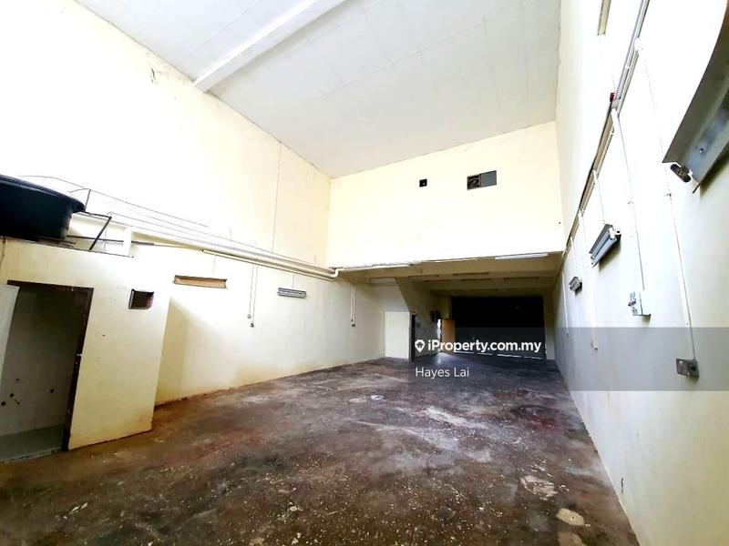 Terrace Factory for Sale in Puchong Utama, Pusat Bandar Puchong, Bandar Puteri, Puchong by Hayes Lai - iProperty.com.my