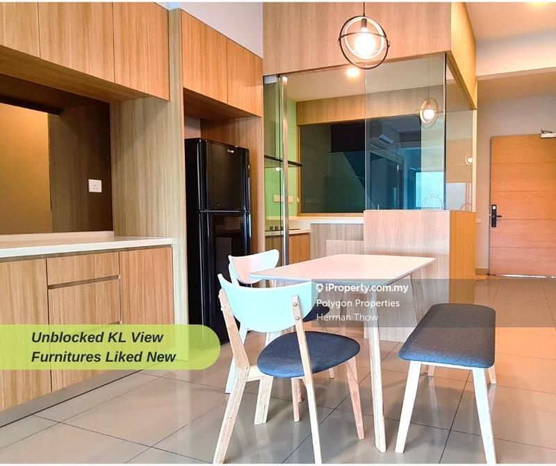 Kitchen & Dining, Cabinets, Hob & Hood