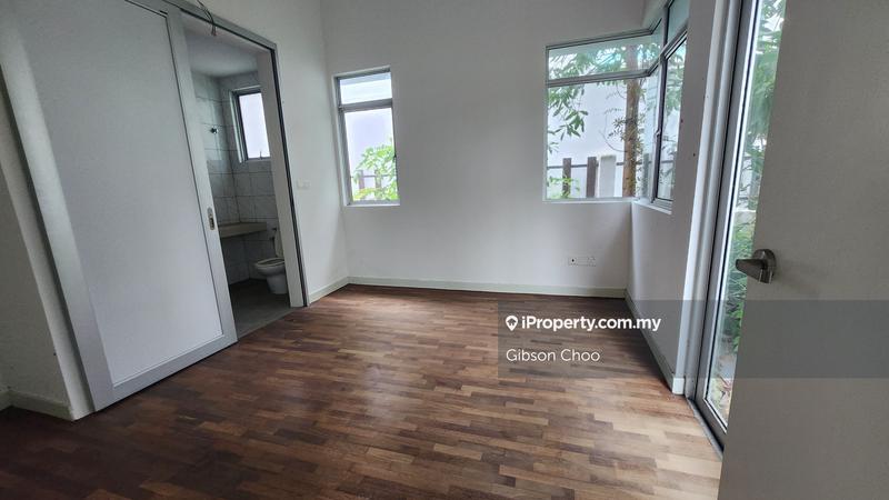 Rumah Berkembar untuk Dijual di Taman Puncak Saujana, Kajang oleh Gibson Choo - iProperty.com.my