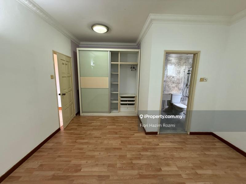 Kondominium untuk Dijual di Pantai Hillpark 3 oleh Fiqri Hazim Rozmi - iProperty.com.my