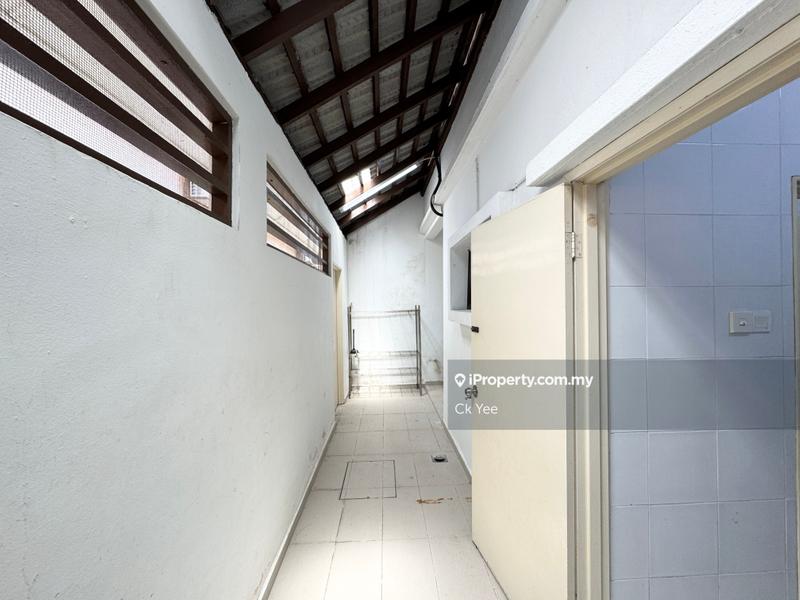 3-storey Terraced House for Sale in Jalil Sutera, Bukit Jalil by Ck Yee - iProperty.com.my
