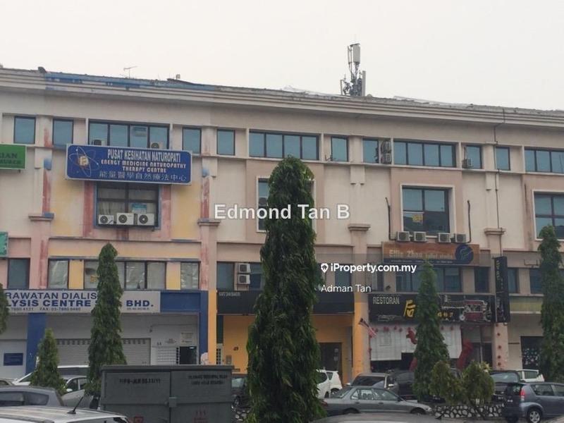 Shop / Office untuk Dijual di Petaling Jaya, Selangor oleh Adman Tan - iProperty.com.my