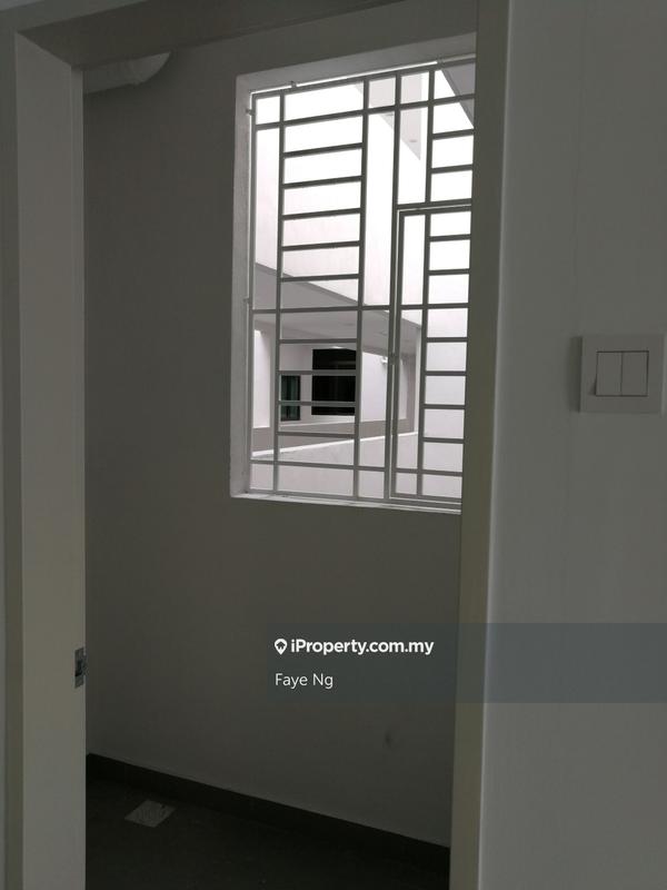 For Rent - Parkhill Residence