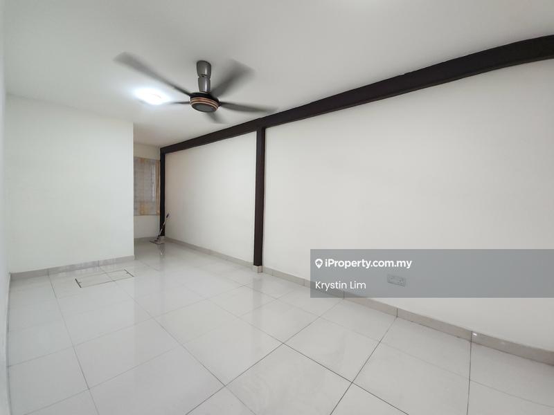 Rumah Teres 2-Tingkat untuk Dijual di Kota Kemuning, Shah Alam oleh Krystin Lim - Ground Floor Room - iProperty.com.my