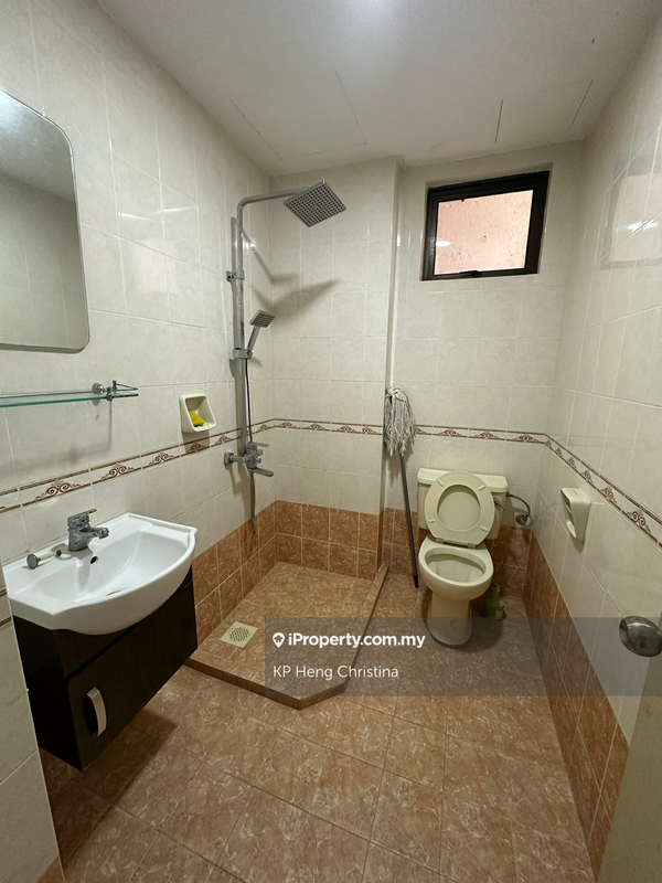 Condominium for Sale in Cheng Heights by KP Heng Christina - iProperty.com.my