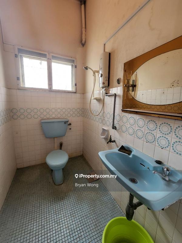 Rumah Berkembar untuk Dijual di Damansara Jaya, Petaling Jaya oleh Bryan Wong - iProperty.com.my
