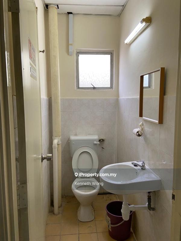 Office for Sale in Sunwaymas Commercial Centre, Petaling Jaya by Kenneth Wong - iProperty.com.my