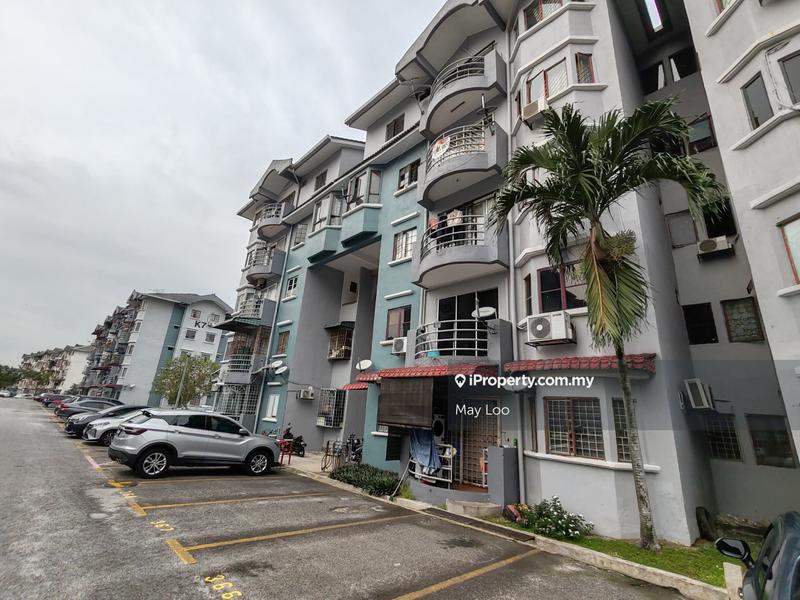 For Sale - Kenari Court