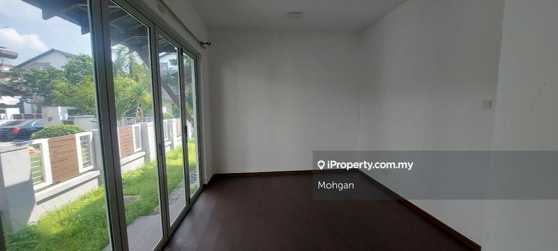 Bungalow House untuk Disewa di Section 13 Shah Alam Laman Seri, Shah Alam oleh Mohgan - iProperty.com.my