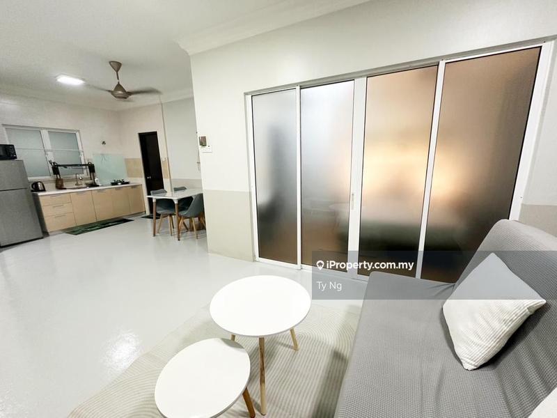 Service Residence for Rent in Subang Avenue by Ty Ng - iProperty.com.my