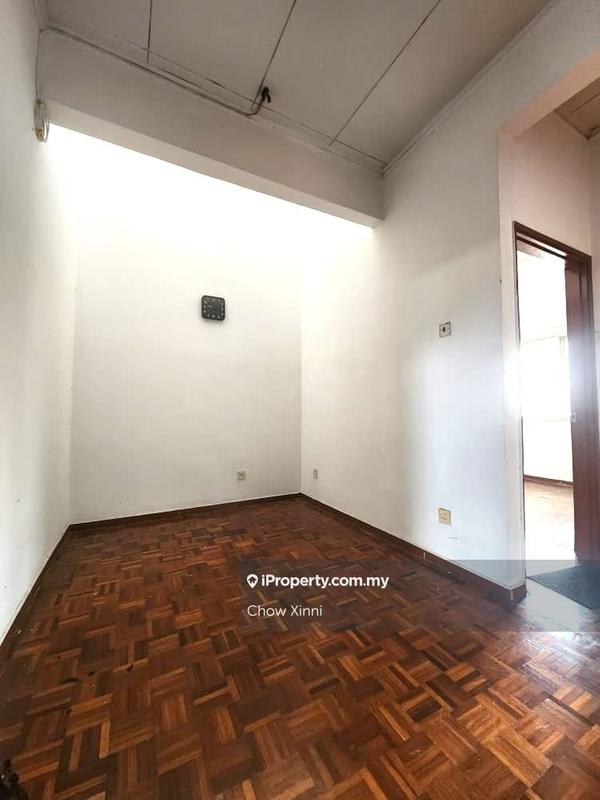 Terraced House for Sale in Usj 11, Subang Jaya by Chow Xinni - iProperty.com.my