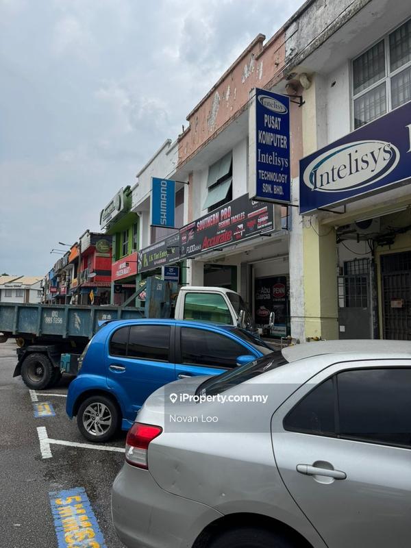 Shop for Sale in Taman Universiti, Skudai by Novan Loo - iProperty.com.my