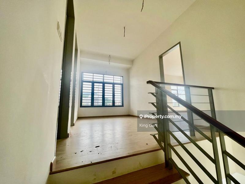 Semi-Detached House for Sale in Taman Semanja, Kajang, Kajang by King Gan - iProperty.com.my