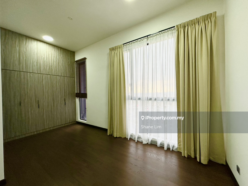 For Rent - The Estate