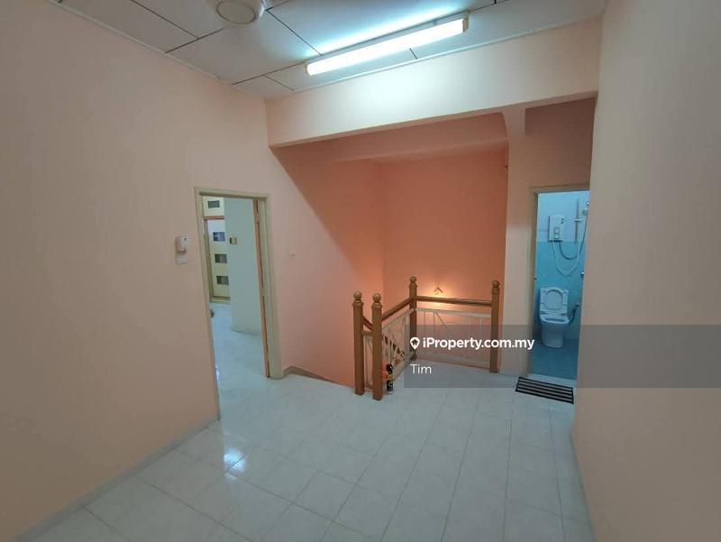 Terraced House for Sale in rr06o, Batu Berendam by Tim - iProperty.com.my