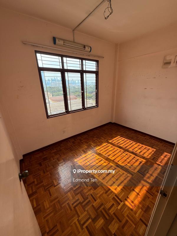 For Sale - Shamelin Bestari