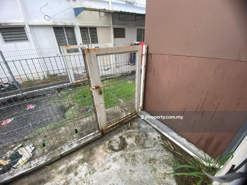 Townhouse for Sale in Bandar Saujana Putra, Tanjong Duabelas by Yen Ling - iProperty.com.my