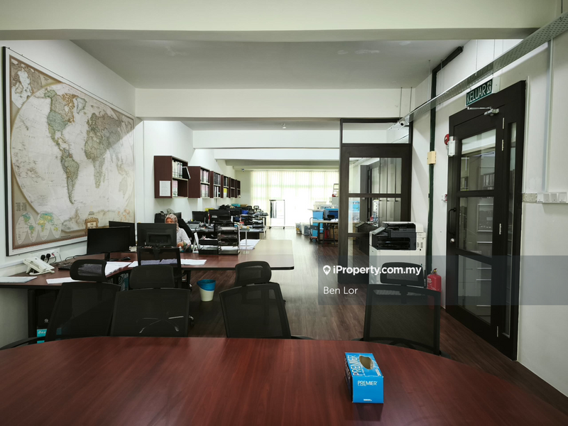 For Rent - 10 Boulevard, Kayu Ara, Petaling Jaya