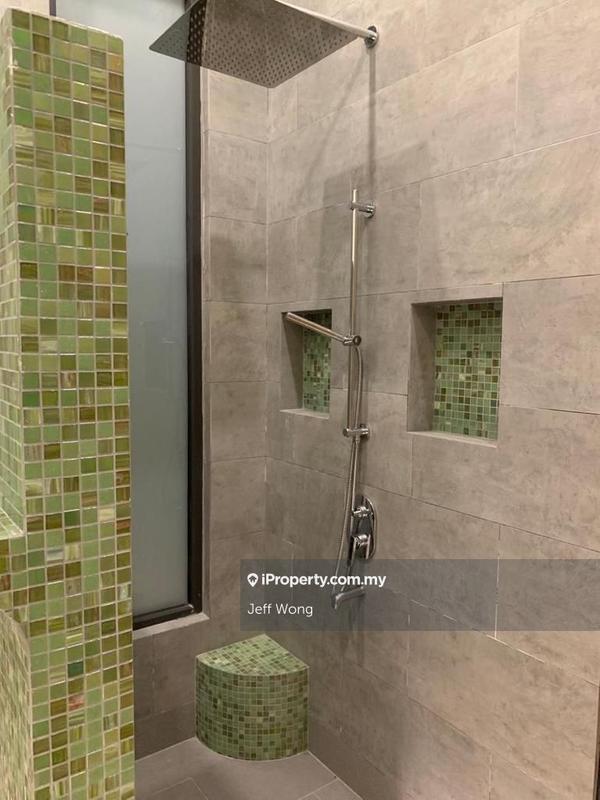 Bungalow House for Sale in Subang Heights, Subang Jaya by Jeff Wong - iProperty.com.my