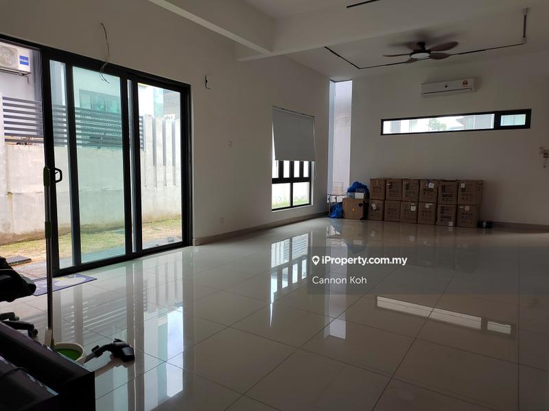 3-storey Terraced House for Sale in Taman Sunville, Bandar Sungai Long by Cannon Koh - iProperty.com.my