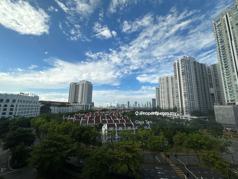 For Sale - Quayside Condominium