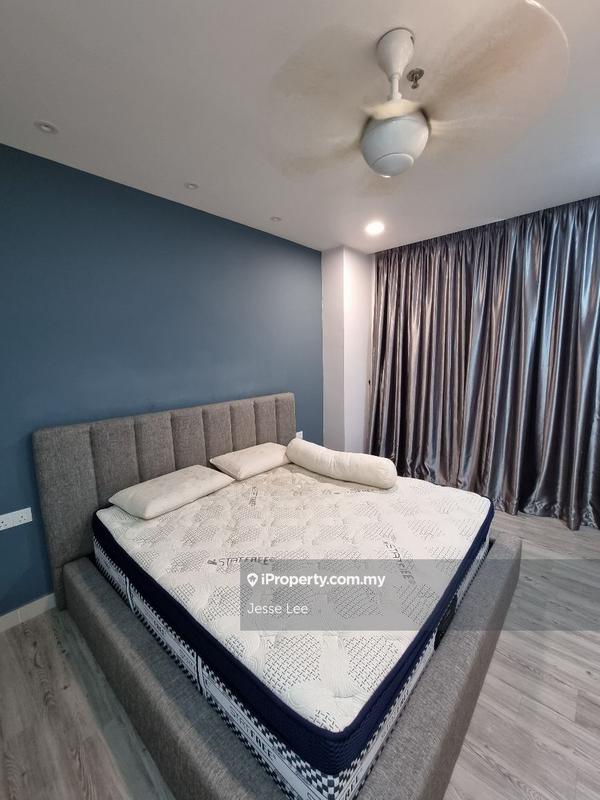 For Rent - Emerald Avenue