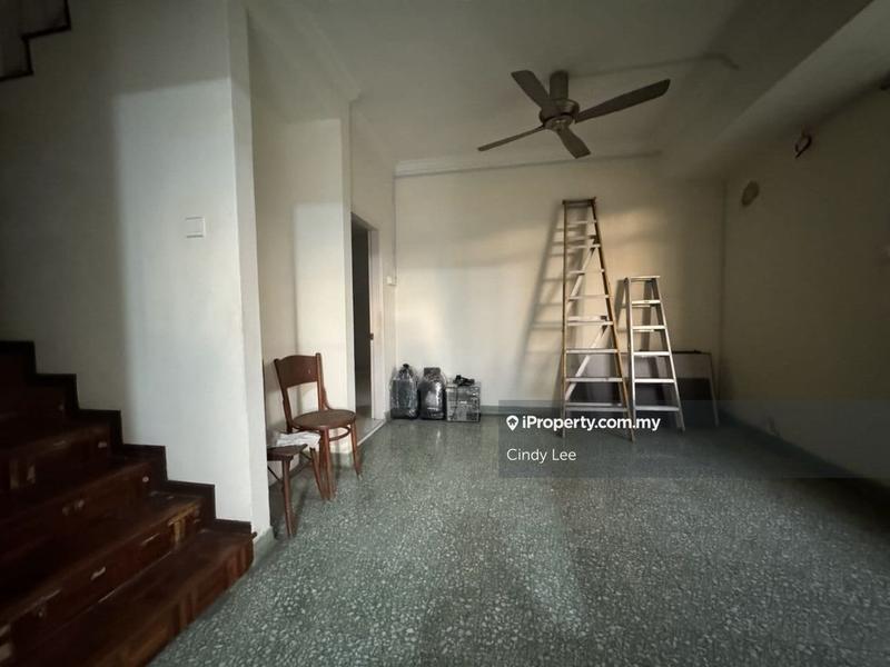 Rumah Teres 2-Tingkat untuk Dijual di Taman Overseas Union (Taman Oug), Jalan Klang Lama (Old Klang Road) oleh Cindy Lee - iProperty.com.my