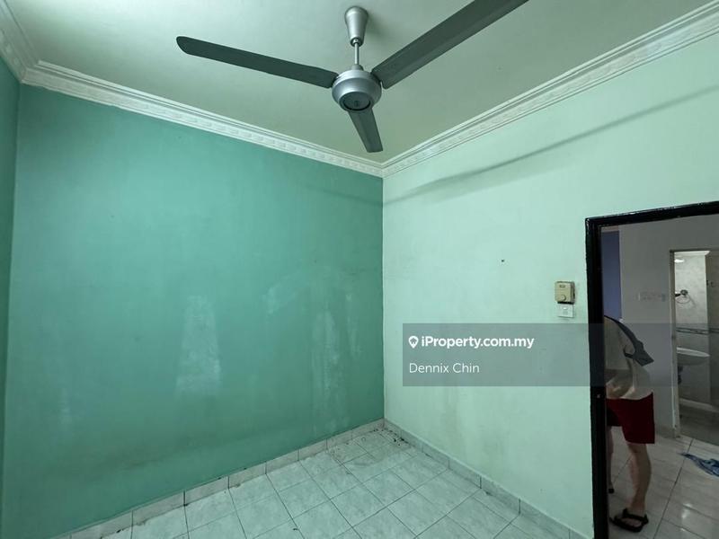 Townhouse for Sale in Taman Lagenda Mas, Cheras by Dennix Chin - iProperty.com.my