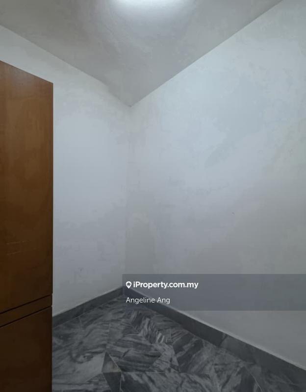 Rumah Berangkai 2 Tingkat untuk Dijual di Usj 1, Subang Jaya oleh Angeline Ang - iProperty.com.my