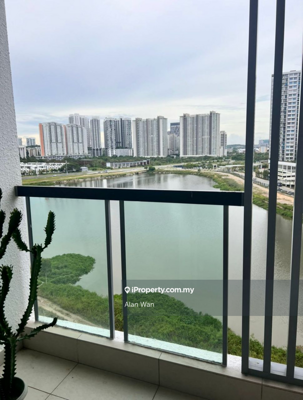 For Sale - Lakefront Residence