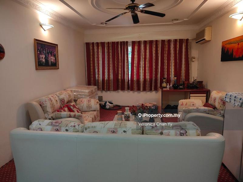Bungalow House for Sale in Ukay Heights, Ampang by Veronica Chan Yy - iProperty.com.my
