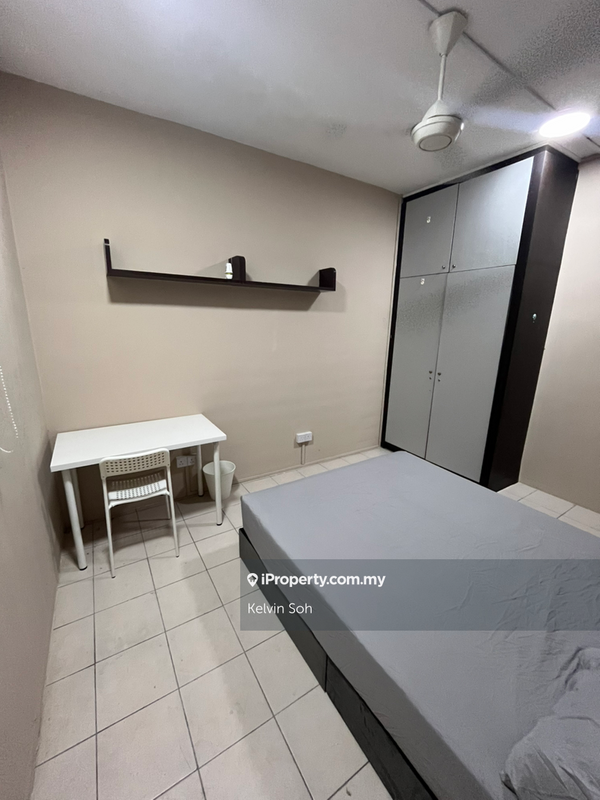 For Rent - Casa Subang