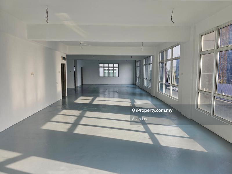 Shop / Office untuk Disewa di Taman Cahaya Alam, Shah Alam oleh Alvin Lee - iProperty.com.my