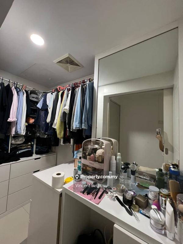 Kondominium untuk Dijual di Residence 8 oleh Vincent Beh - iProperty.com.my