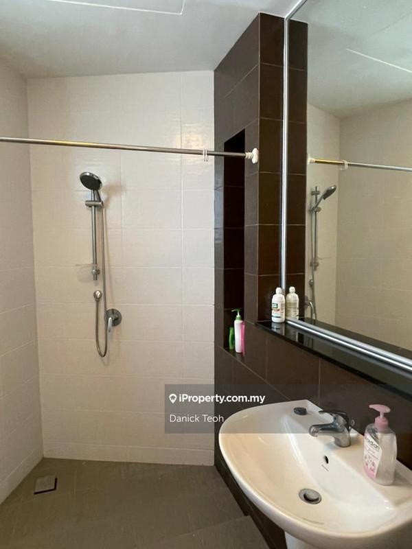 Condominium for Rent in Bayu Ferringhi Condominiums by Danick Teoh - iProperty.com.my