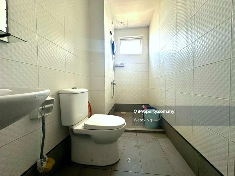Service Residence for Sale in Seasons Amara Larkin by Wetex Ng - iProperty.com.my