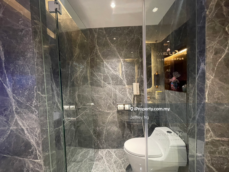 For Sale - Royal Lexis