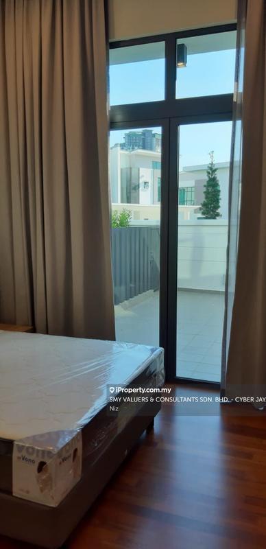 Rumah Berkembar untuk Dijual di Sejati Residence Type H, Cyberjaya oleh Niz - iProperty.com.my