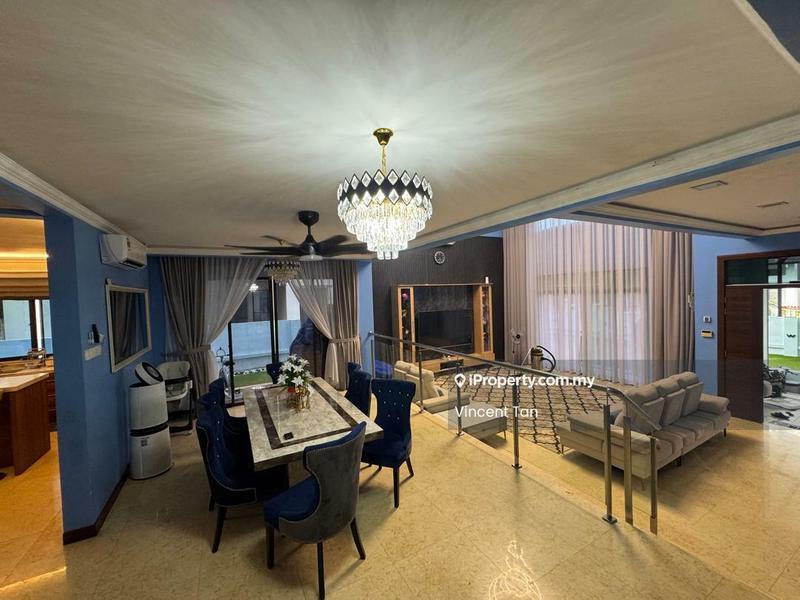Bungalow House for Sale in Subang Bestari, Shah Alam by Vincent Tan - Living Room - iProperty.com.my