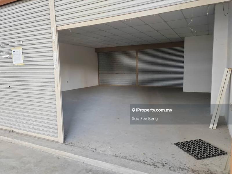 Pejabat-Runcit untuk Dijual di Flora Damansara commercial lot, Damansara Perdana oleh Soo See Beng - iProperty.com.my