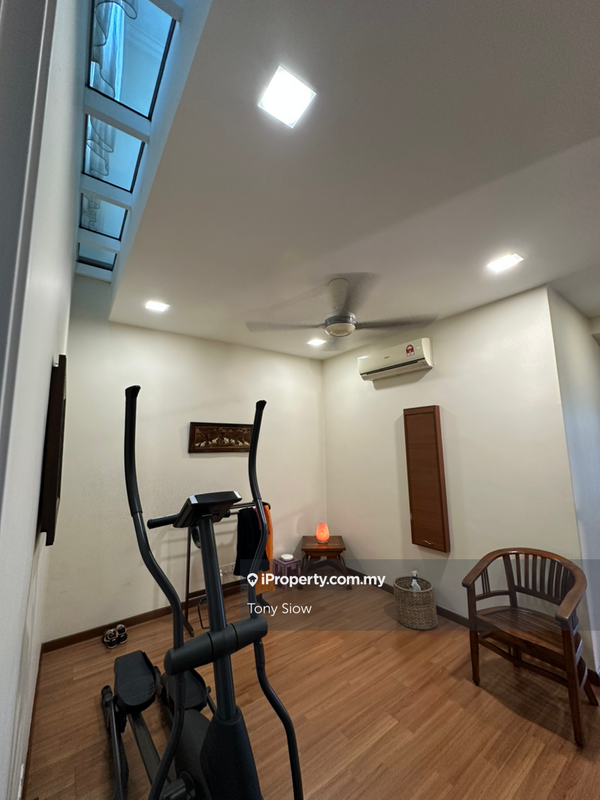 2.5-storey Terraced House for Sale in USJ Heights, Subang Jaya by Tony Siow - iProperty.com.my