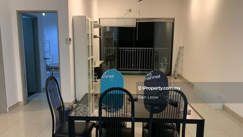 For Sale - Green Park Residence