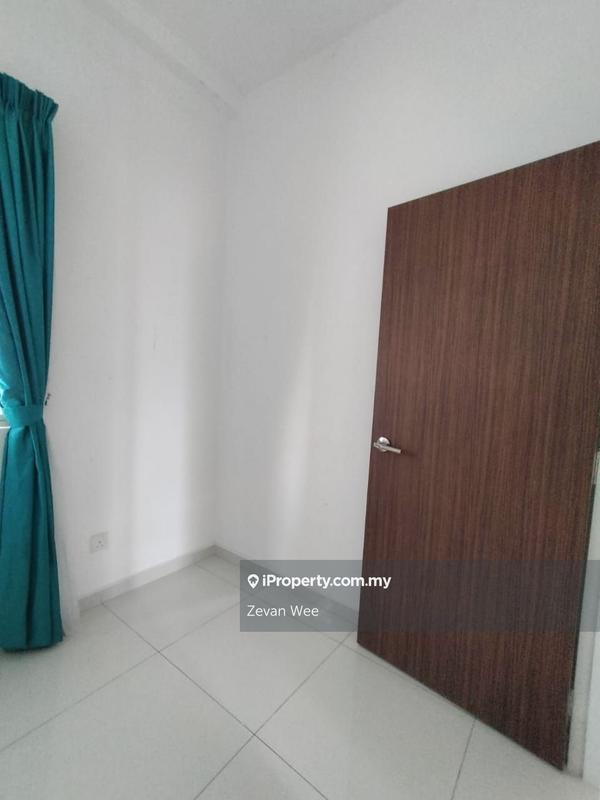 Service Residence for Sale in Seasons Garden Residences by Zevan Wee - iProperty.com.my