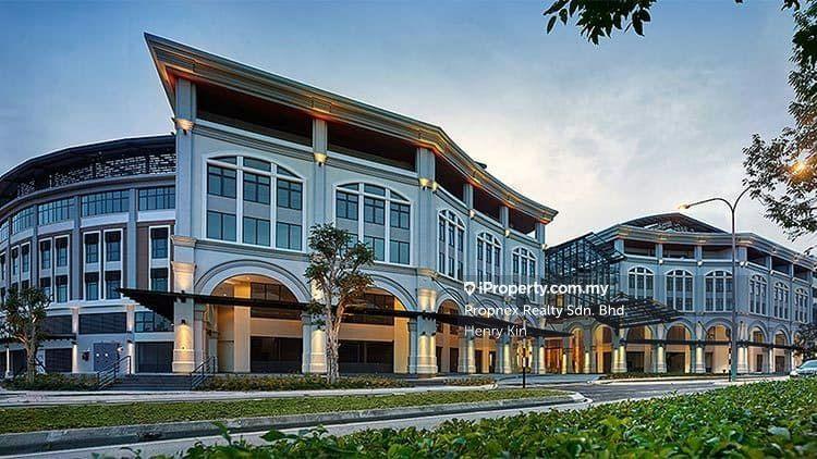 For Rent - Plaza Arkadia