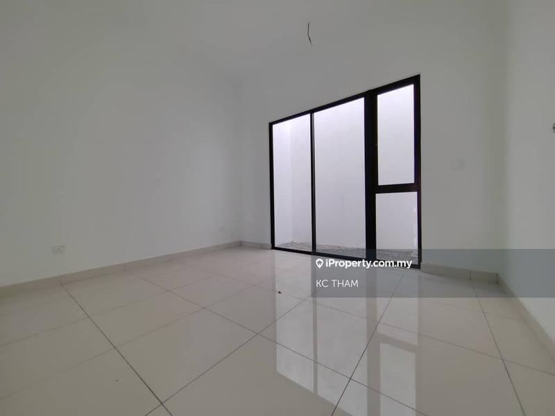 Rumah Berkembar untuk Dijual di Bandar Gamuda Gardens, Rawang oleh KC THAM - iProperty.com.my