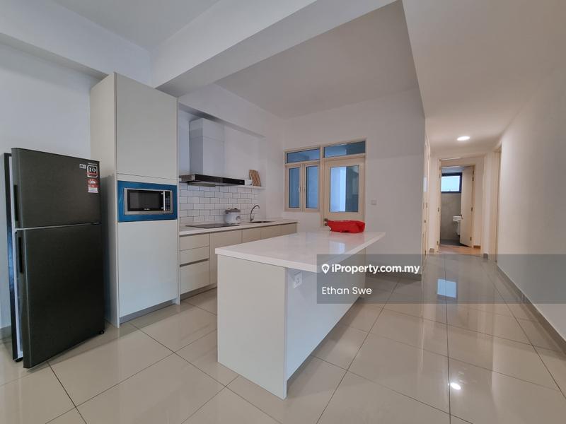 Service Residence for Sale in East Parc @ Manjalara by Ethan Swe - Kitchen - iProperty.com.my
