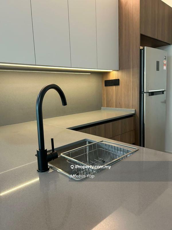 Kondominium untuk Disewa di Cristal Serin Residence oleh Marcus Yap - Kitchen - iProperty.com.my